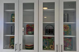 Smoke Quartz Kitchen with Solid Brand Shaker Cabinets